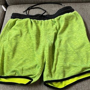 Chubbies lounge shorts. Size: medium, 5.5 inseam